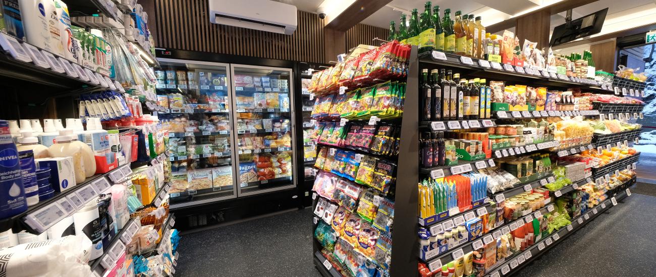 Wnętrze pawilonu handlowego modulowego