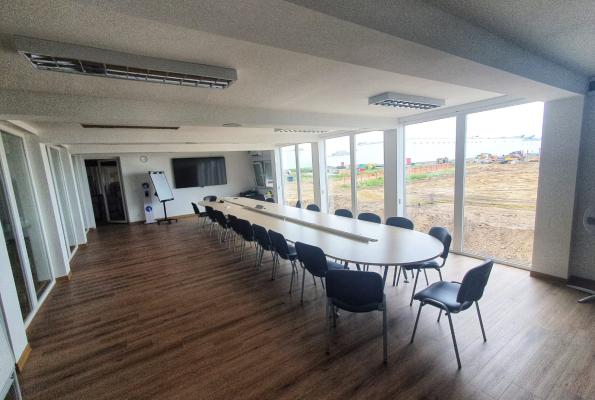 biuro_w_kontenerze_2