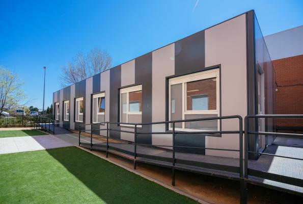 Modułowy College w Hiszpanii