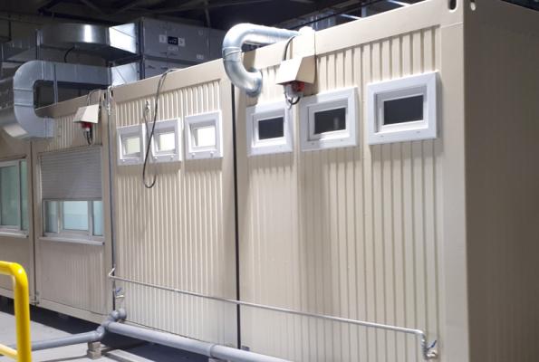 kontenery w halach produkcyjnych - Algeco